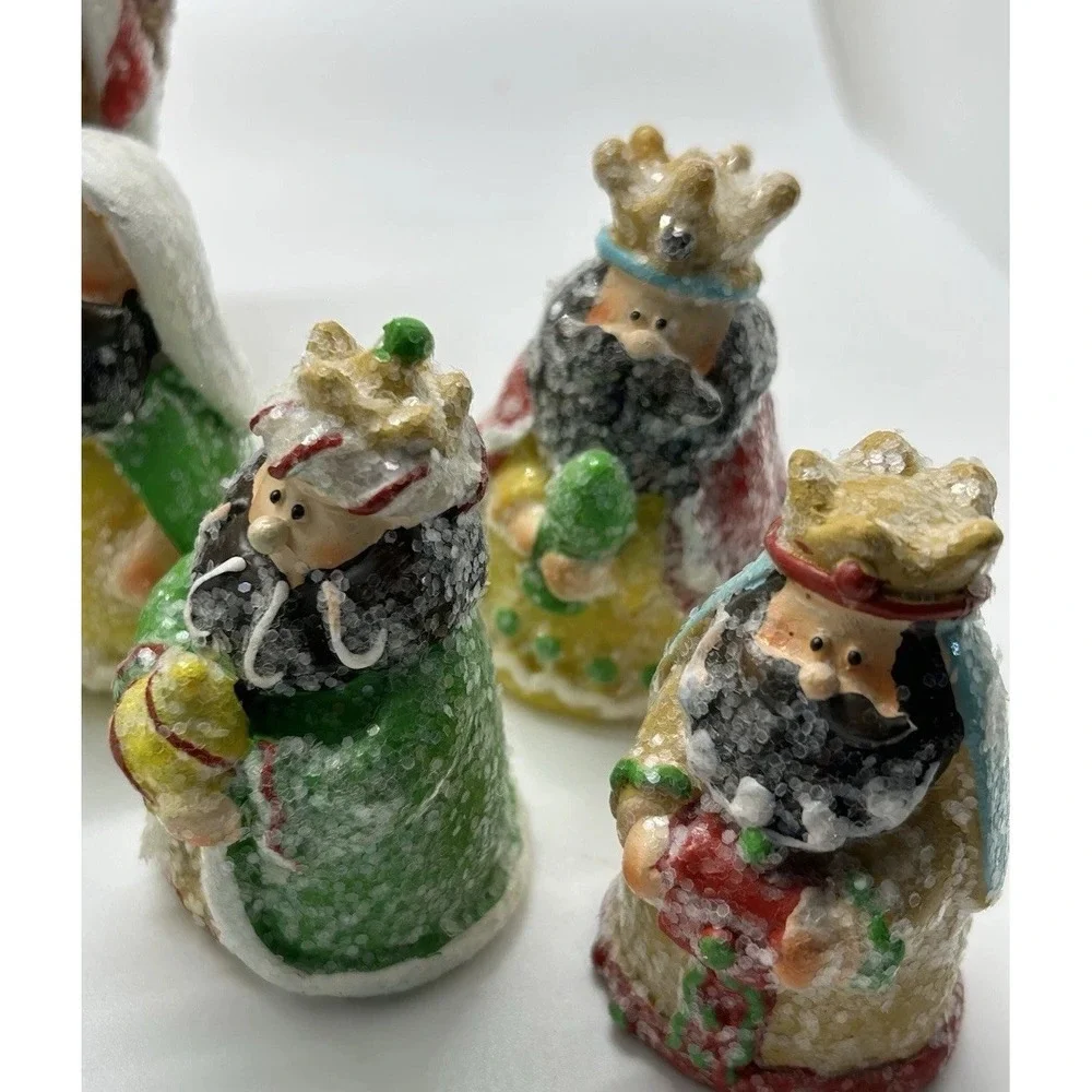 Merry Brite  Small Nativity  Set In Box With Gingerbread Stable And 8 Pieces